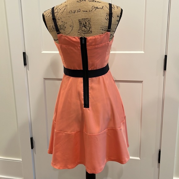 Coral Dress W/Black Details - Picture 2 of 4
